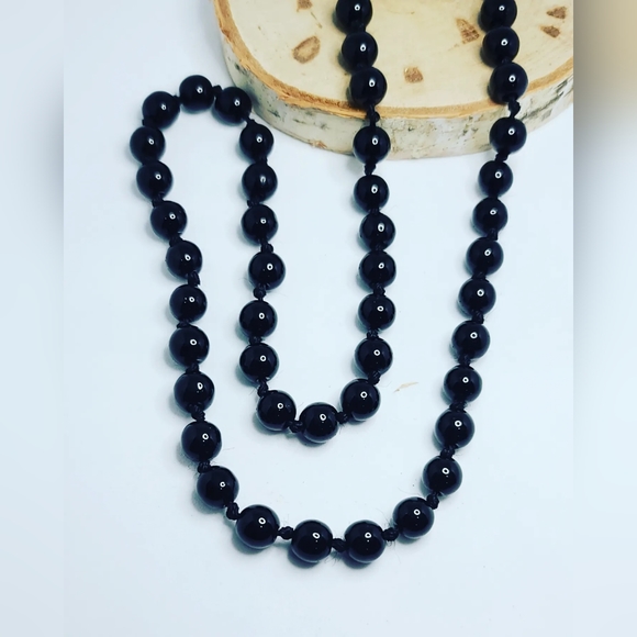 Black Agate Unisex Beaded necklace 8 mm - Picture 4 of 5